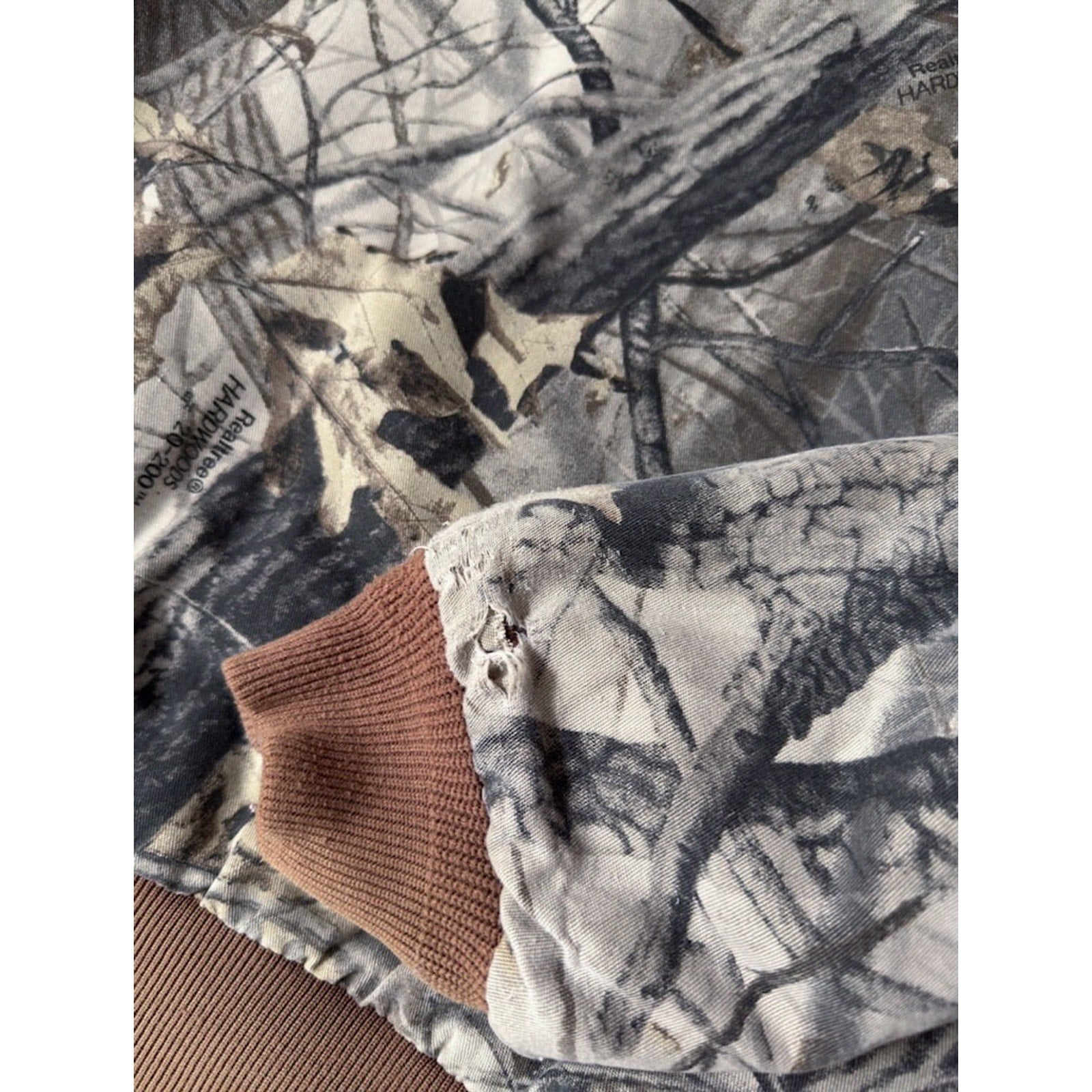Vintage Walls Quilted Lined Realtree Hardwoods Camo Hooded Bomber Jacket Size XL