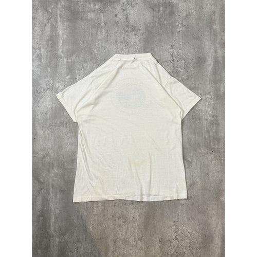 Vintage 1985 Stanford Beach Club Graphic Crest Spellout T-Shirt Size Large White