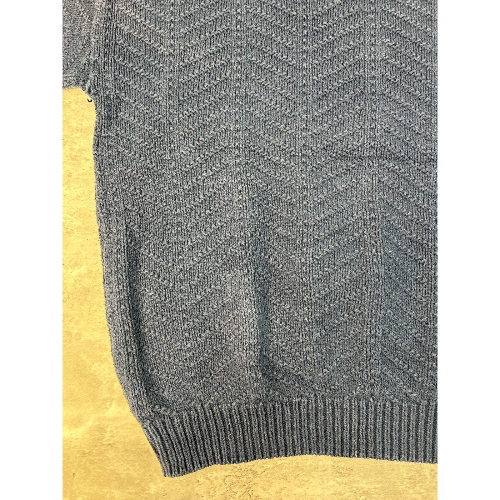Vintage Zig Zag Striped Solid Print Pullover Knit Sweater Size Large