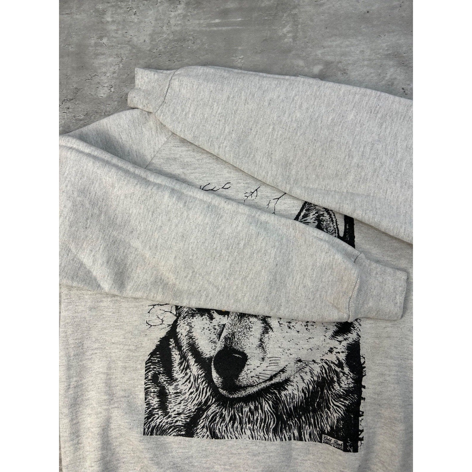 Vintage 90s Grey Wolf Animal Graphic Nature Crewneck Sweatshirt Size Large