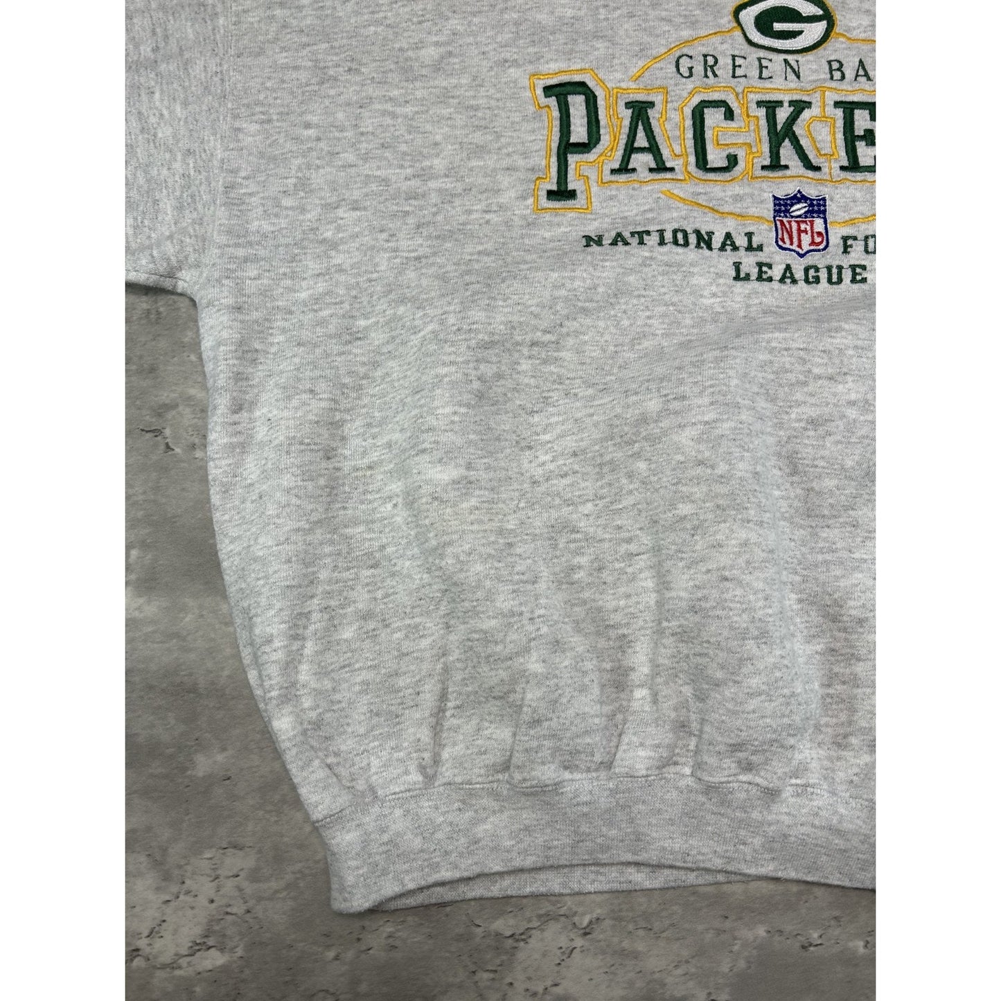 Vintage 90s Green Bay Packers NFL Embroidered Spellout Sweatshirt Size Large
