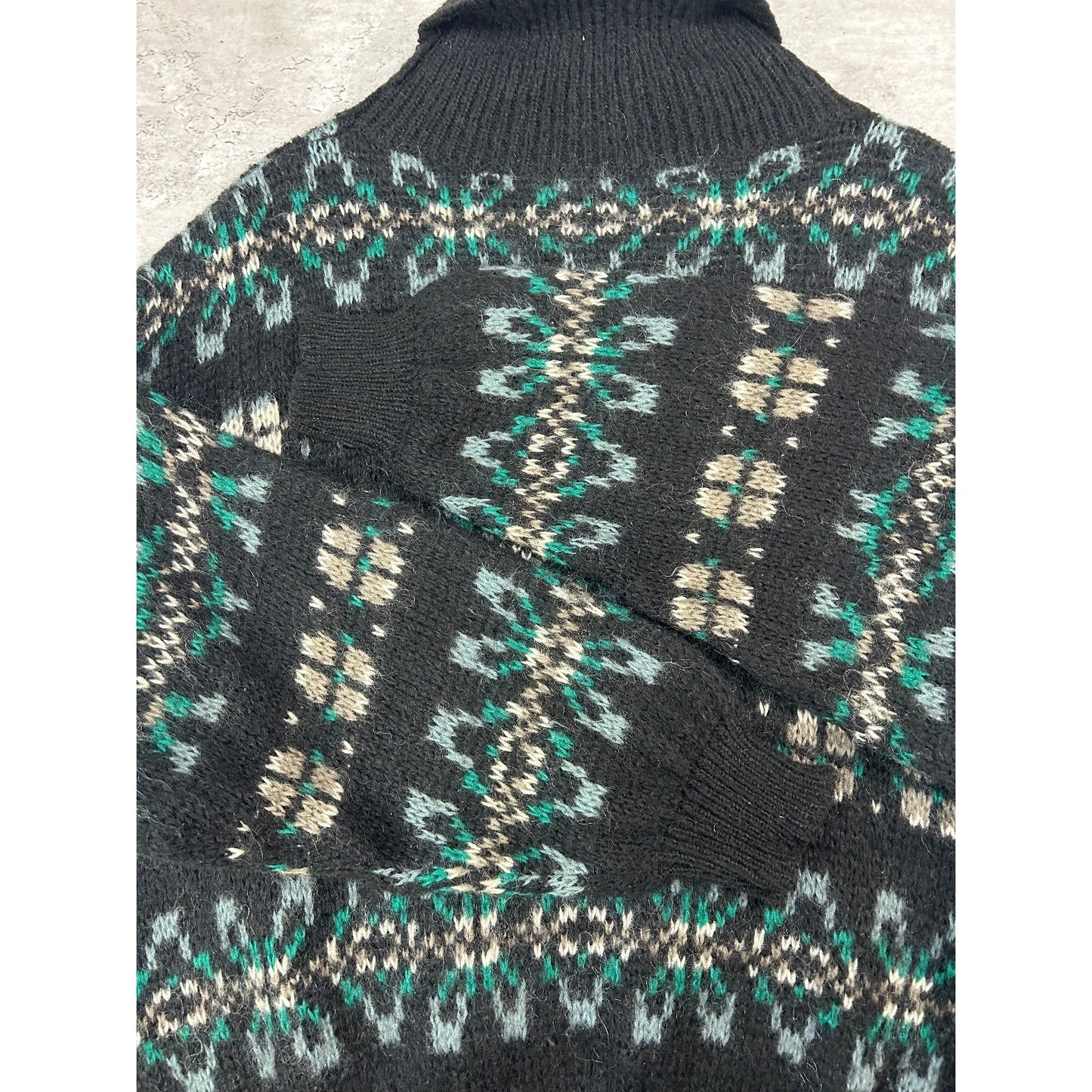 Vintage 80s/90s Geometric Striped Print Pullover Mock Neck Sweater Size Large