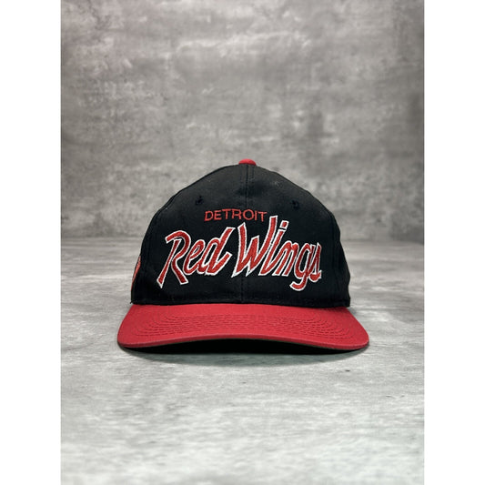 Vintage 90s Detroit Red Wings NHL Sports Specialties Script Snapback Hat OSFA