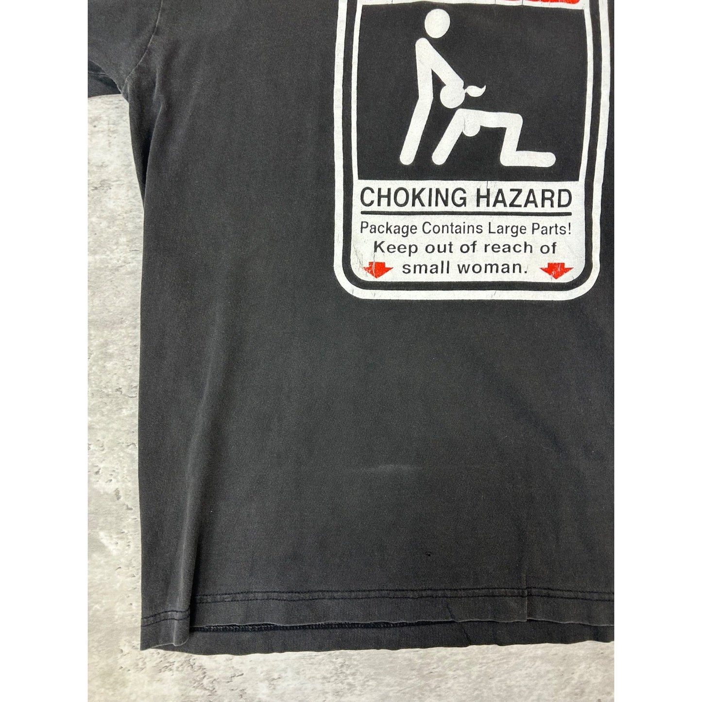 Vintage Warning Choking Hazard Dirty Comedy Graphic T-Shirt Size XL Black