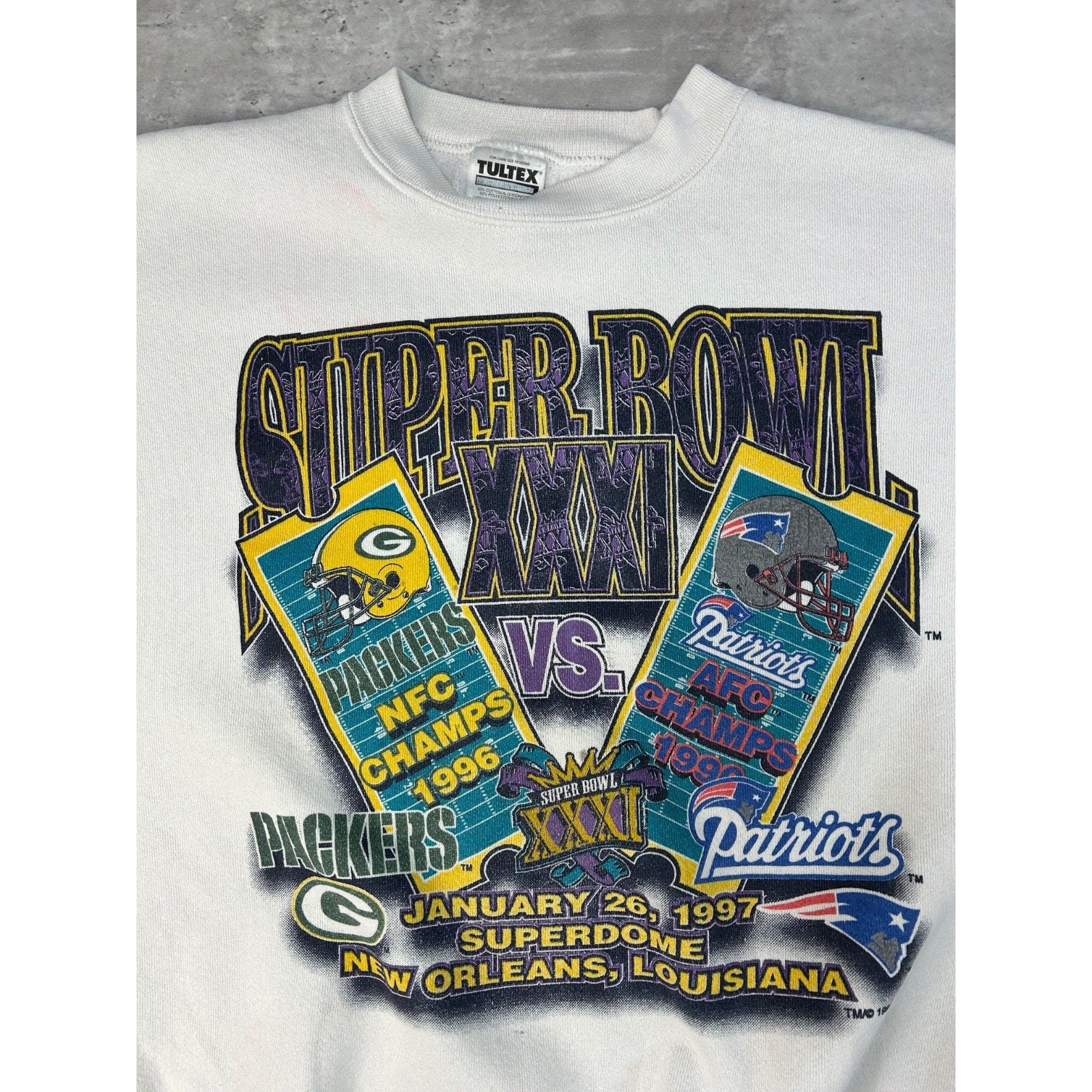 Vintage 1997 Packers Vs Patriots NFL Super Bowl XXXI Graphic Sweatshirt Size XL
