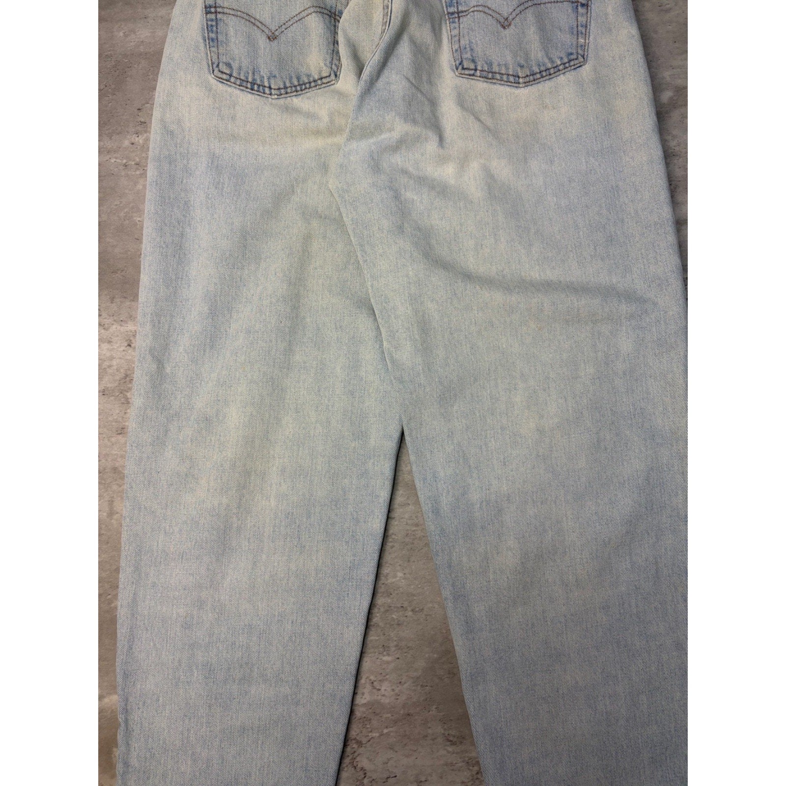Vintage 90s Levis 560 Red Tab Relaxed Fit Tapered Light Wash Denim Pants Size 35