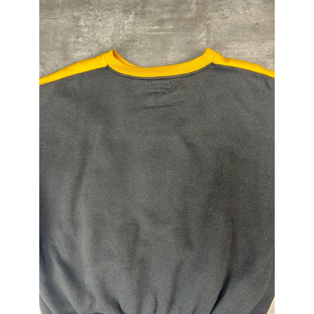 Vintage 80s/90s Reebok Graphic Spellout Crewneck Sweatshirt Size Medium