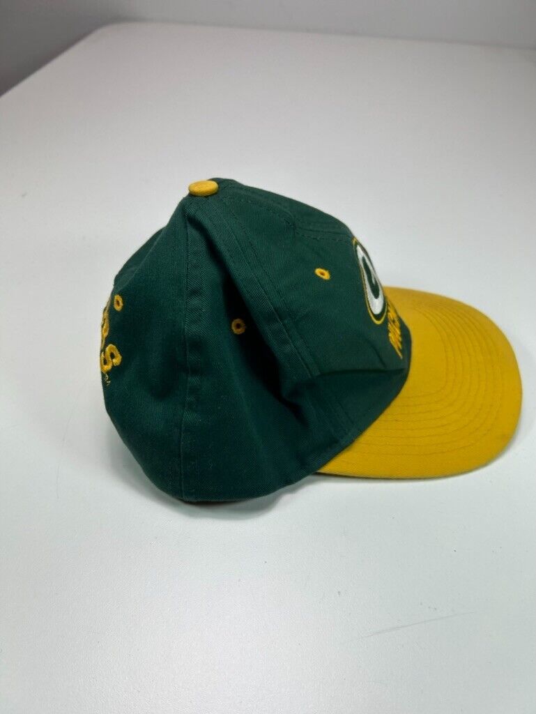 Vintage 90s Green Bay Packers NFL Embroidered Logo Spellout Snapback Hat OSFA