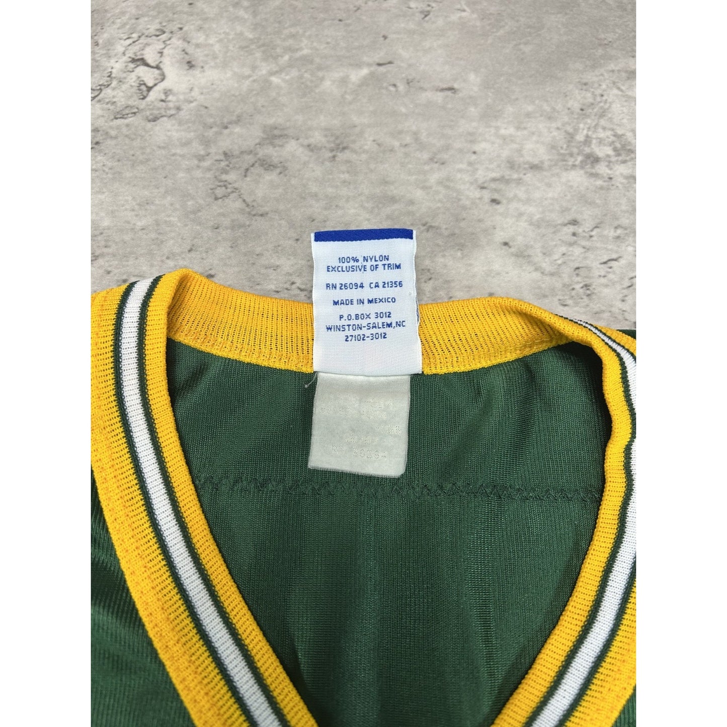 Vintage 90s Brett Favre #4 Green Bay Packers NFL Champion Jersey Size Large
