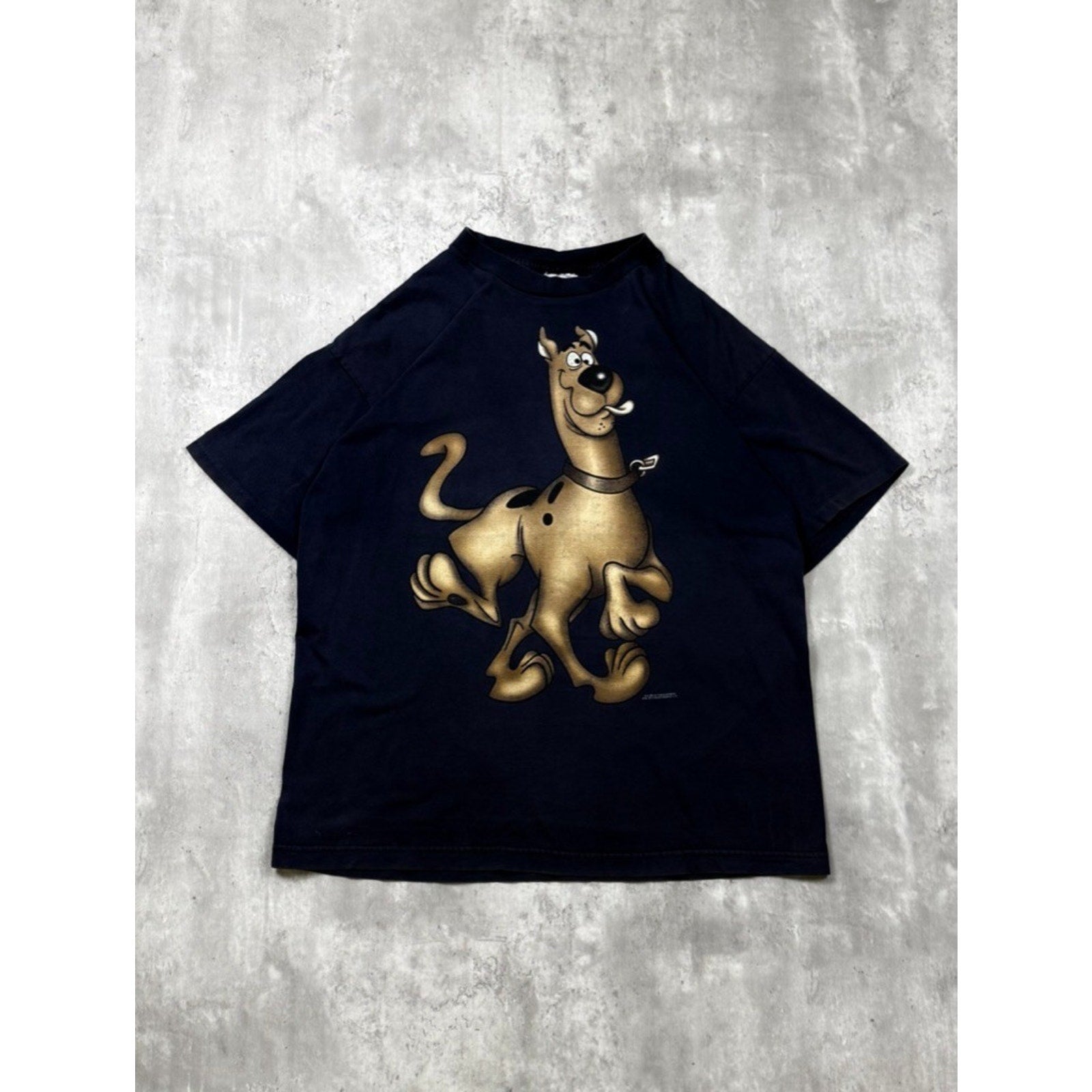 Vintage 1997 Scooby Doo Character Graphic T-Shirt Size Large