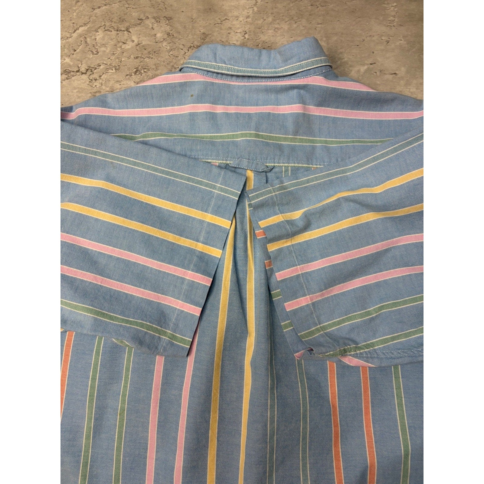 Vintage Dockers Striped Single Pocket Cropped Button Up Shirt Size Large