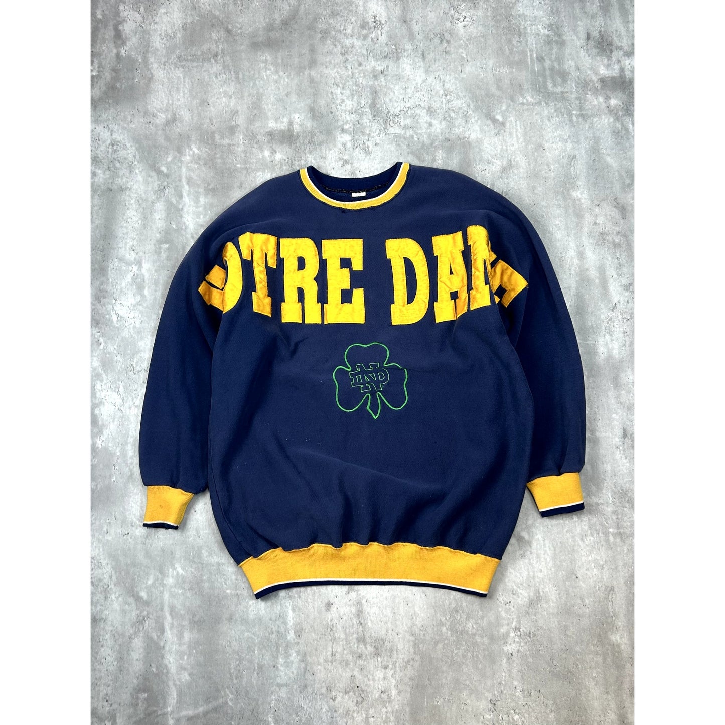 Vintage 90s Notre Dame Fighting Irish NCAA Big Spellout Sweatshirt Size XL Blue