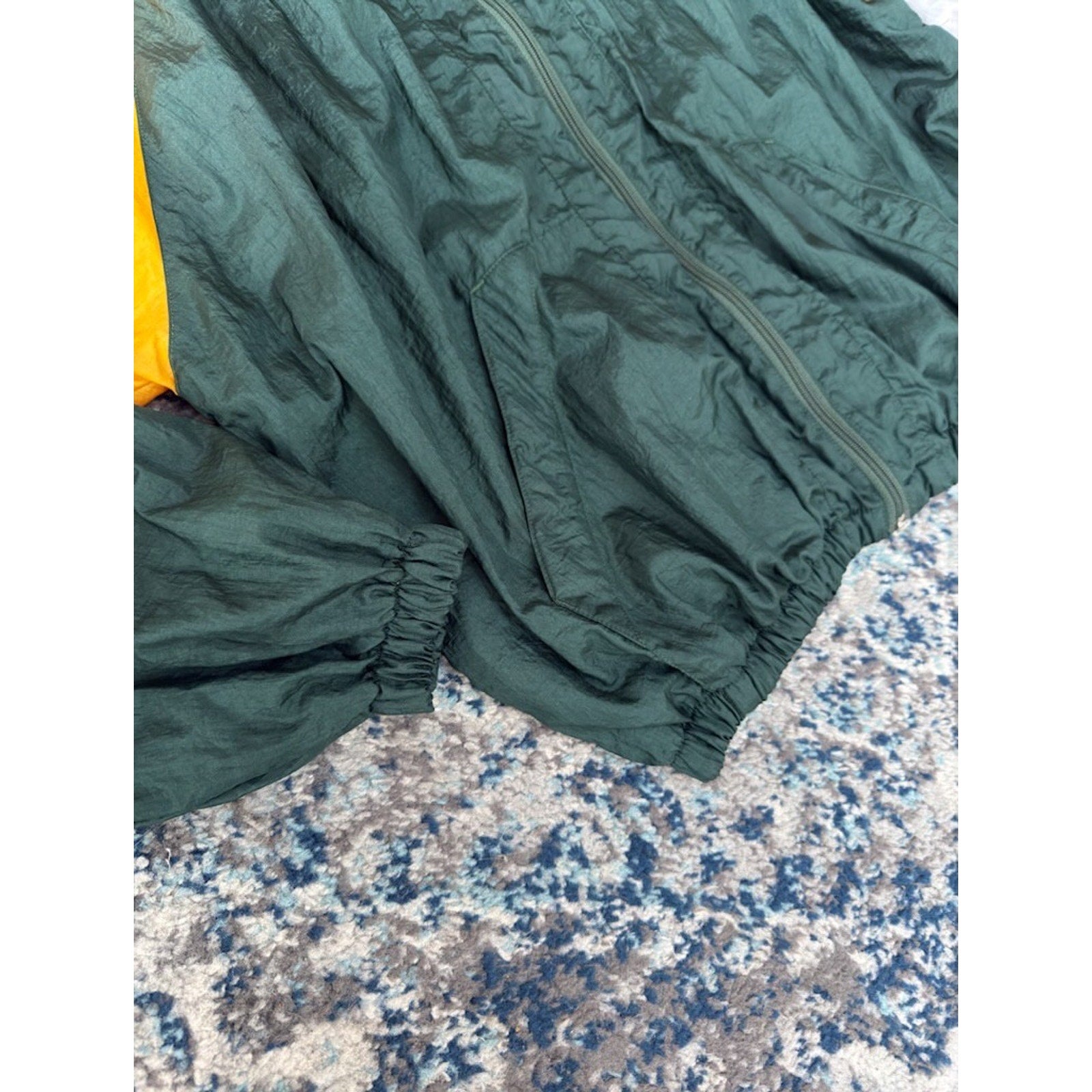 Vintage Green Bay Packers NFL Embroidered Spellout Windbreaker Jacket Size Large