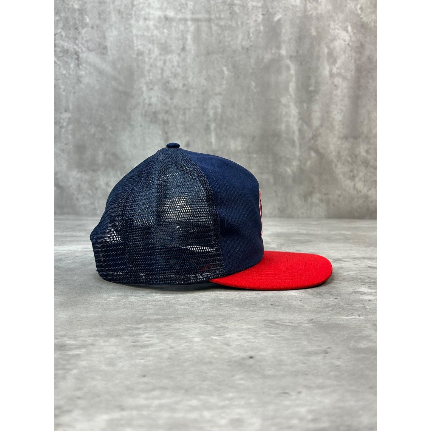 Vintage 80s Cleveland Indians MLB Embroidered Trucker Snapback Hat OSFA