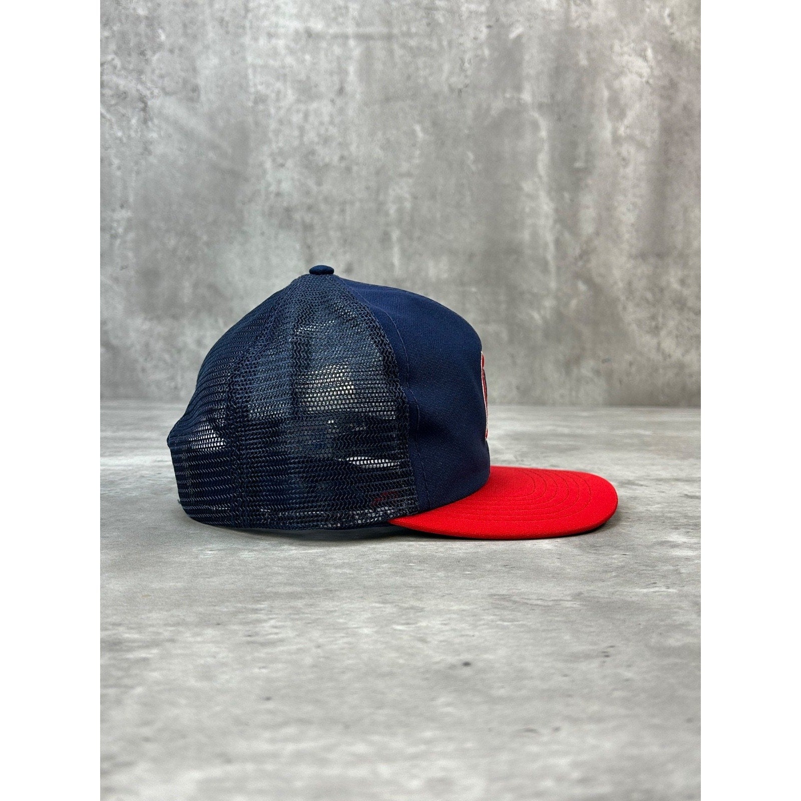 Vintage 80s Cleveland Indians MLB Embroidered Trucker Snapback Hat OSFA