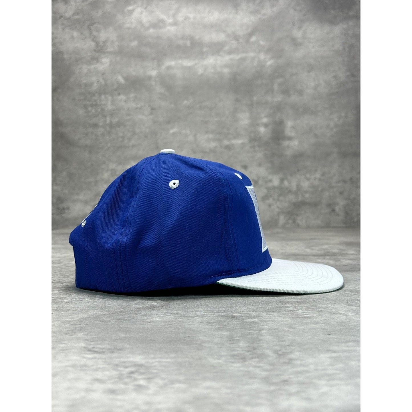 Vintage 90s Duke Blue Devils NCAA Embroidered Logo Two Tone Snapback Hat OSFA