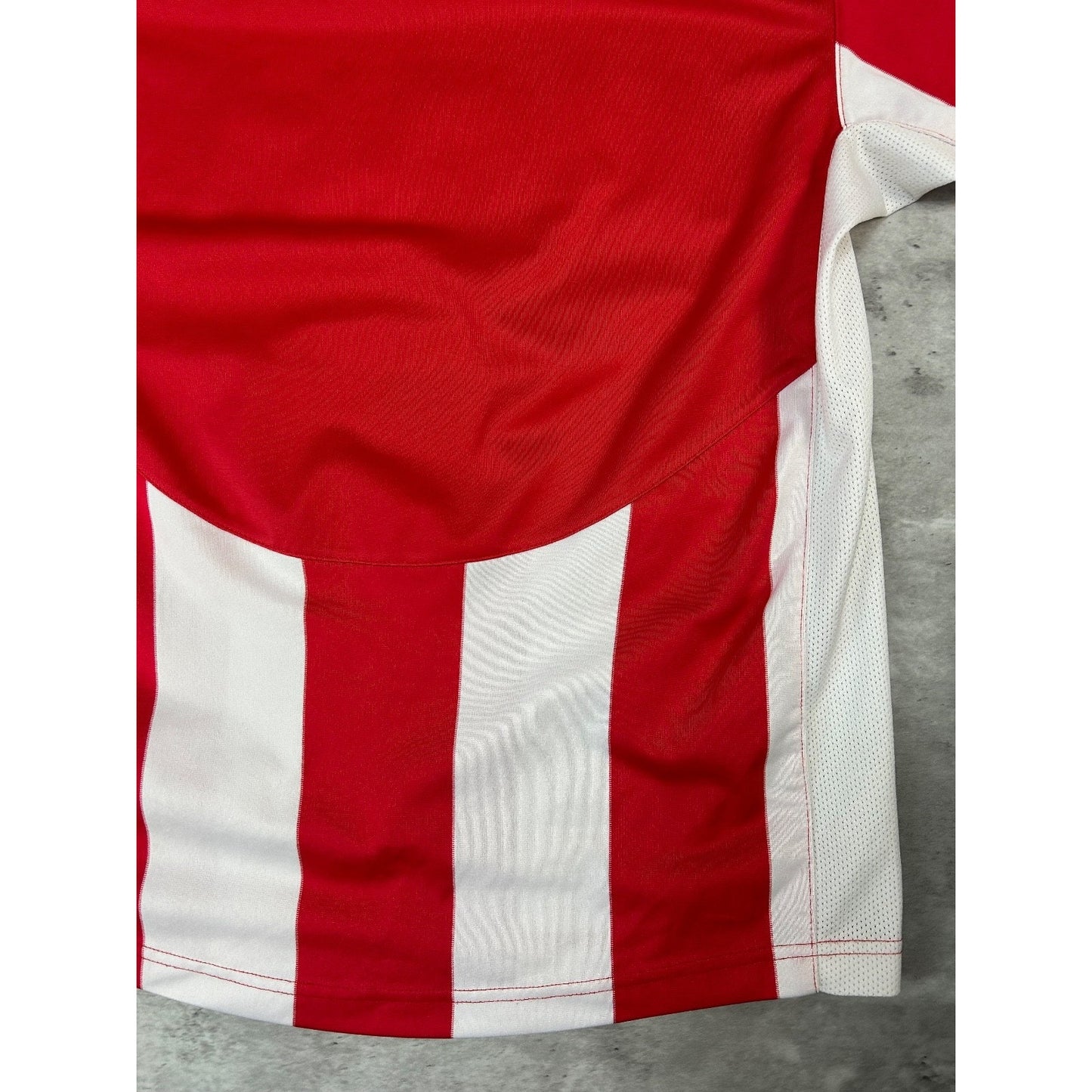 Red Star Belgrade FK Crvena Zvezda Nike Soccer Home Jersey Size Medium