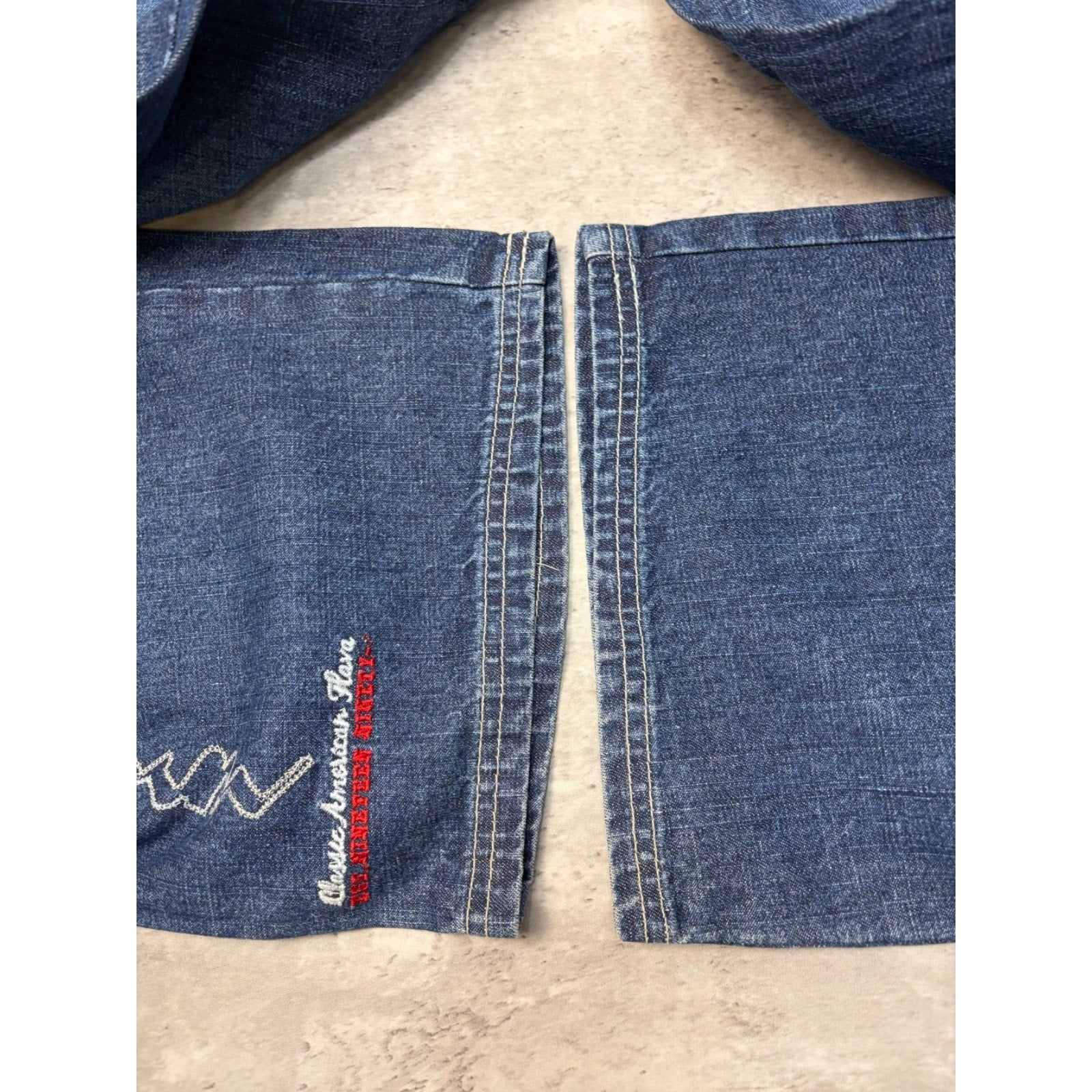 Vintage Y2K Womens Phat Farm Embroidered Medium Wash Denim Pants