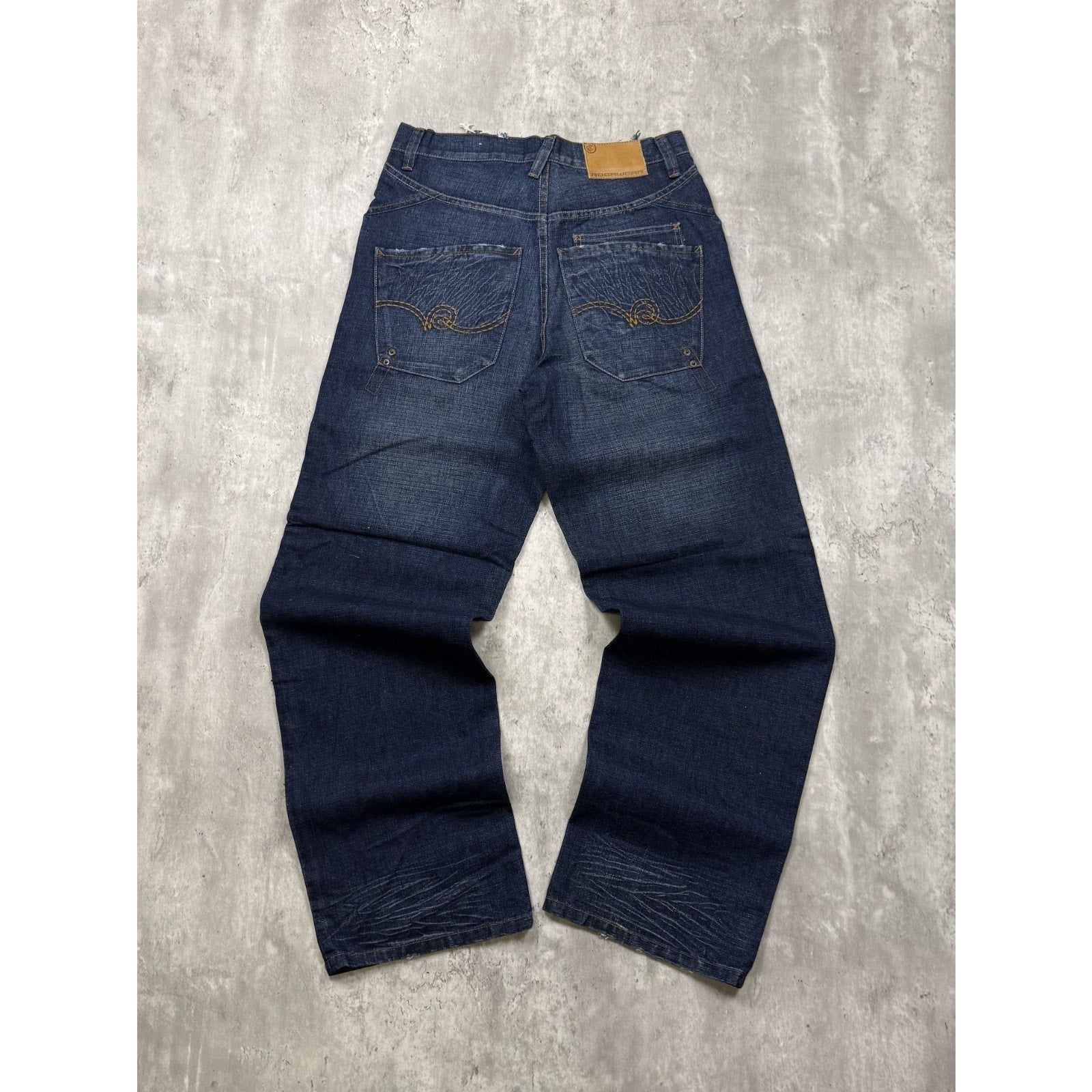 Vintage Y2K Rocawear Embroidered Pocket Logo Dark Wash Denim Pants Size 30x31