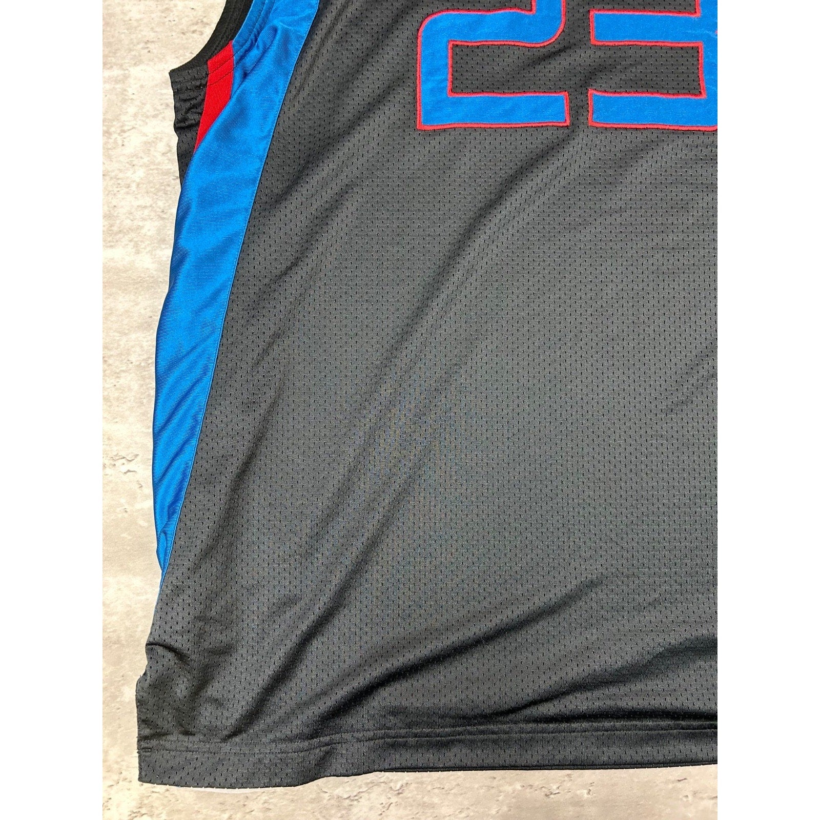 Vintage Lebron James #23 United Ballers Stitched Basketball Jersey Size 2XL