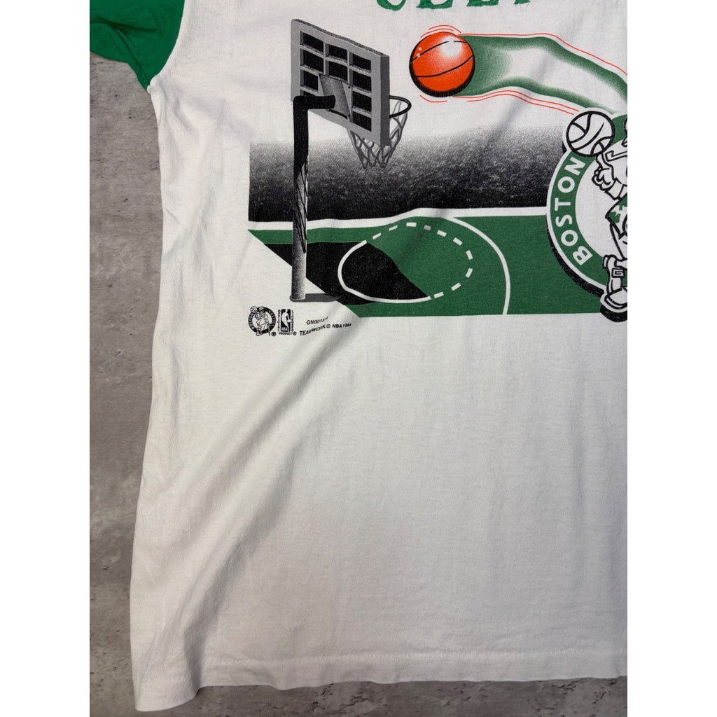 Vintage 1994 Boston Celtics NBA Embroidered Spellout Graphic T-Shirt Size XL