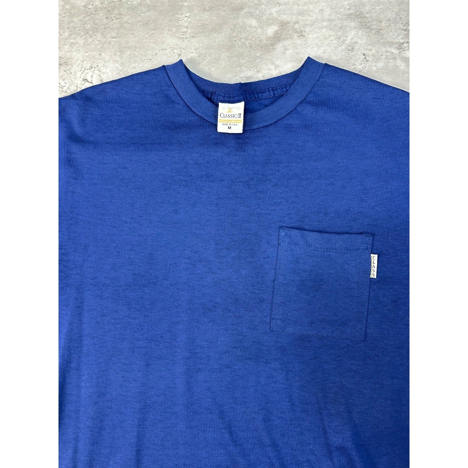 Vintage 80s/90s Class Navy Blue Blank Pocket T-Shirt Size Medium