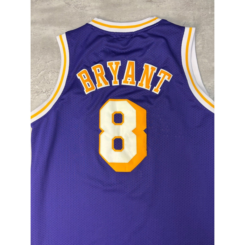 Vintage Kobe Bryant #8 Los Angeles Lakers NBA Mitchell & Ness Jersey Size XL