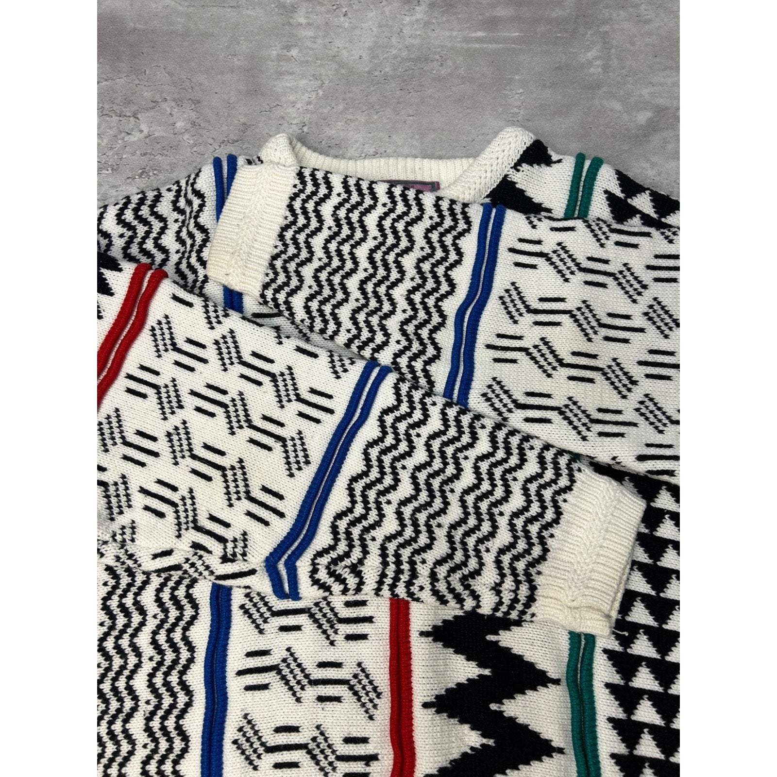Vintage 90s Concrete Abstract Striped Pullover Knit Sweater Size Large