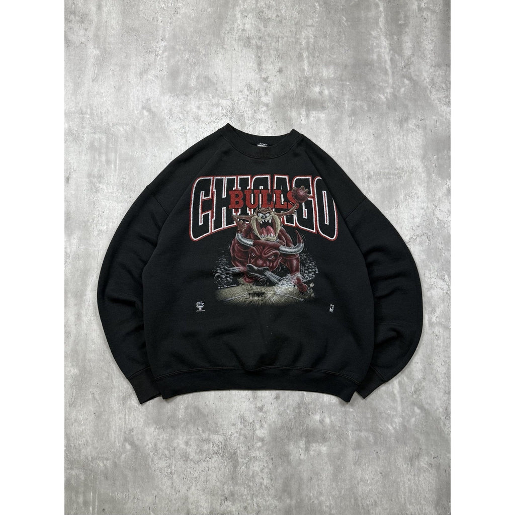 Vintage 1993 Chicago Bulls NBA Looney Tunes Taz Graphic Sweatshirt Size XL
