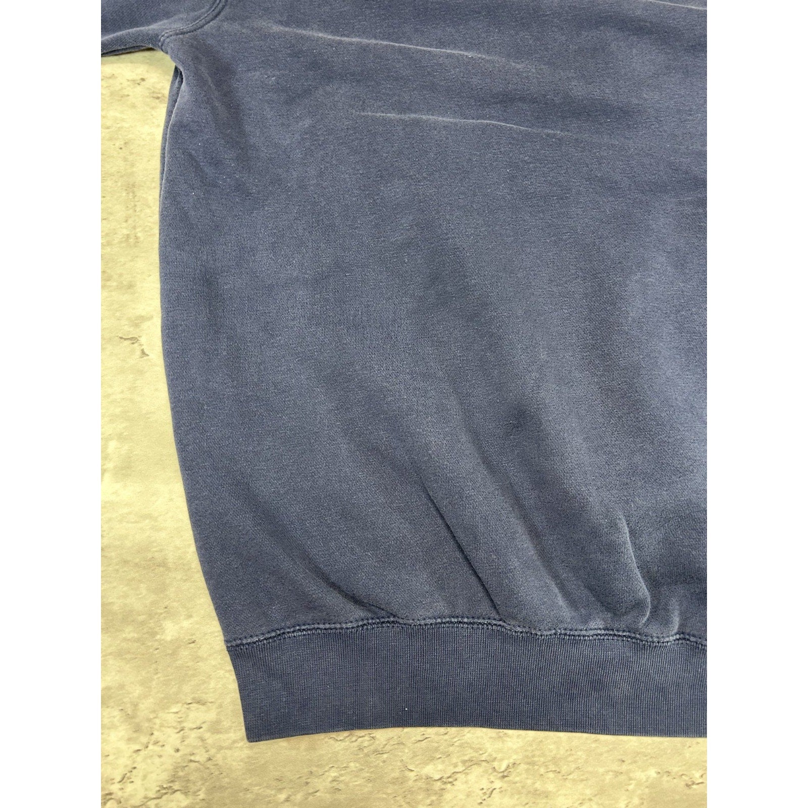 Vintage Tennessee Titans NFL Embroidered Logo Football Sweatshirt Size 2XL