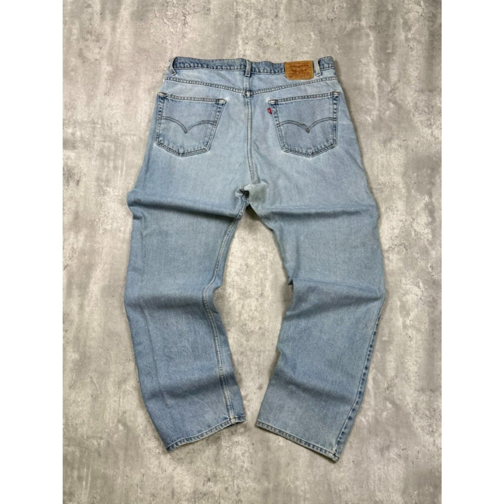 Vintage Levis 505 Red Tab Straight Leg Light Wash Denim Pants Size 40