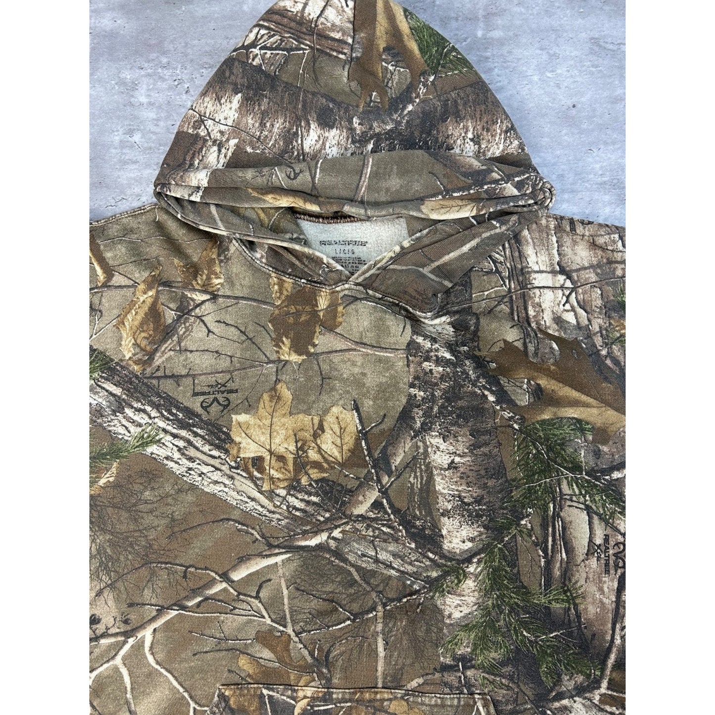 Vintage Realtree Xtra Tree Camo Hooded Hunting Sweatshirt Size Large
