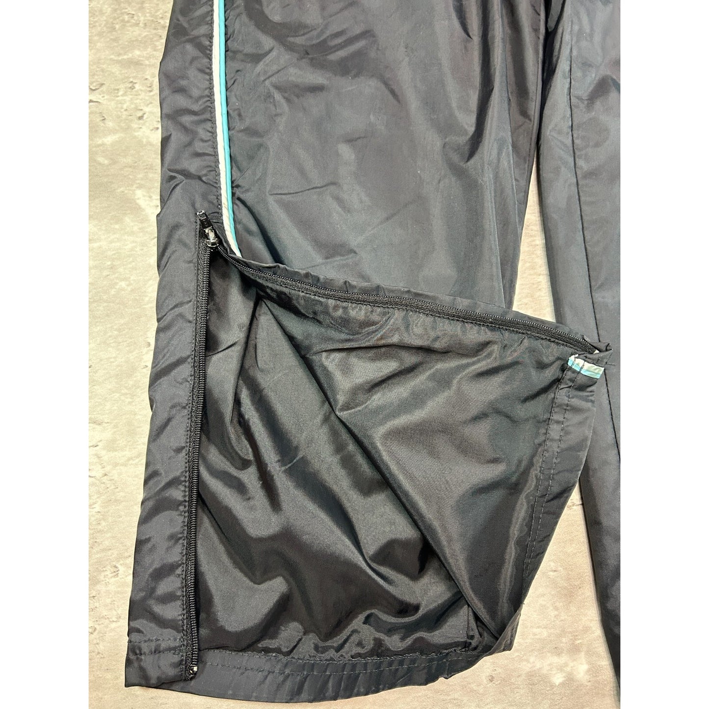Vintage 90s CS Signature Nylon Track Pants Size Medium Black