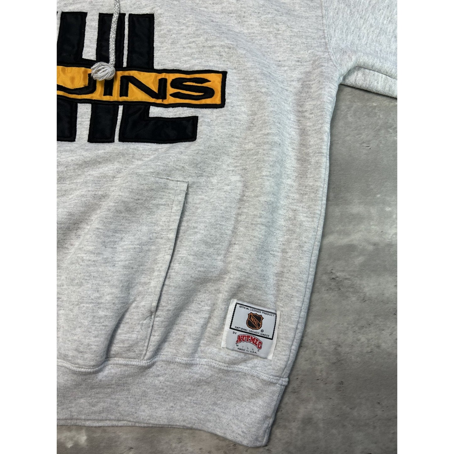 Vintage 90s Boston Bruins NHL Embroidered Logo Hooded Sweatshirt Size Medium