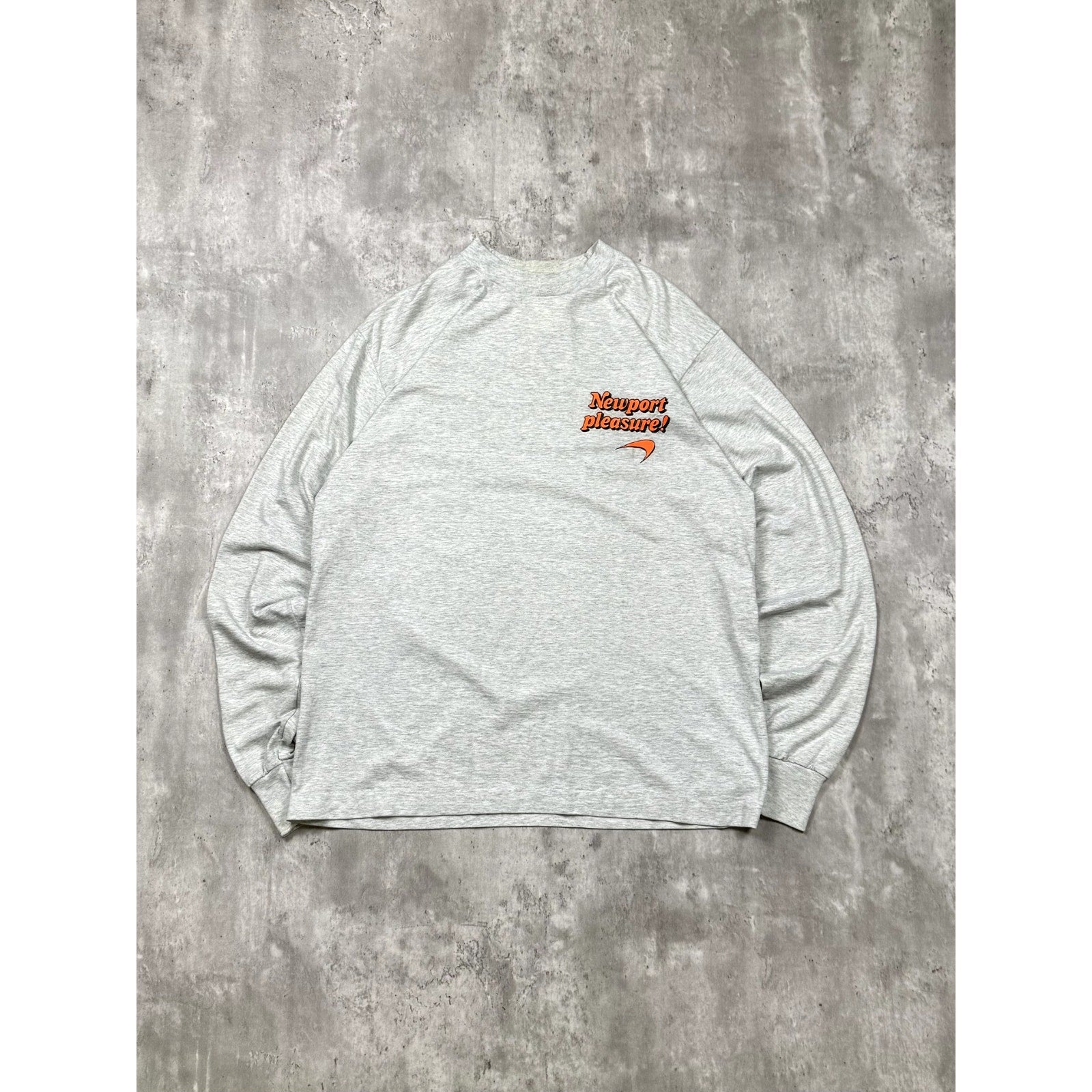 Vintage 90s Newport Pleasure Cigarette Promo Long Sleeve T-Shirt Size Large
