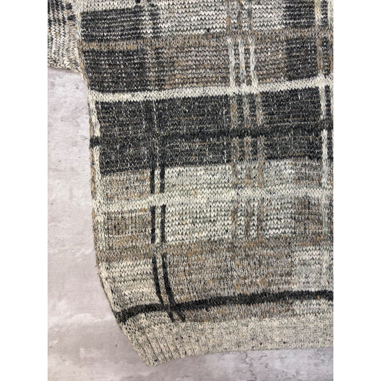 Vintage 90s Gant Plaid Print Pattern Pullover Knit Sweater Size Large