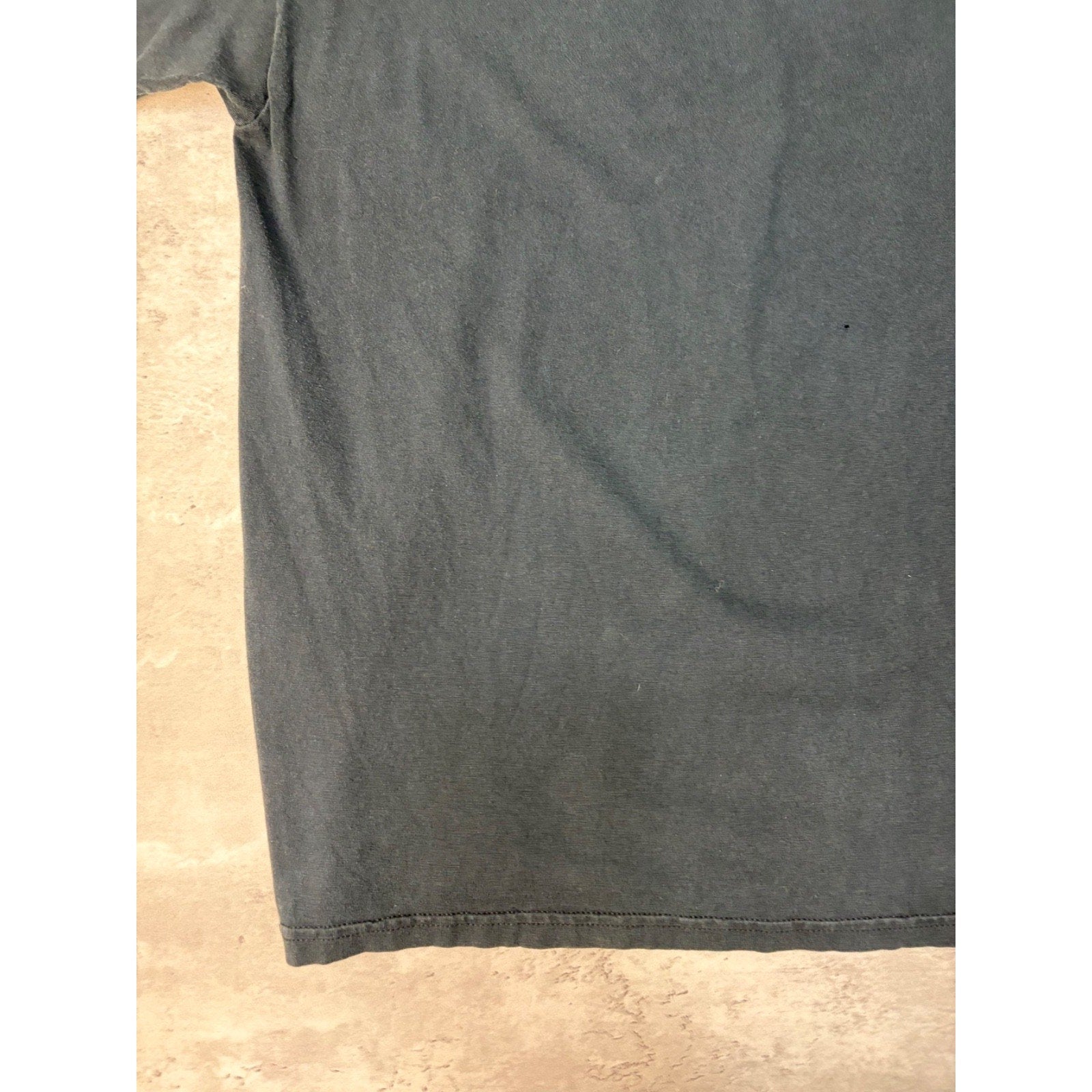 Vintage 2000 Disturbed Heavy Metal Graphic Black Band T-Shirt Size Large