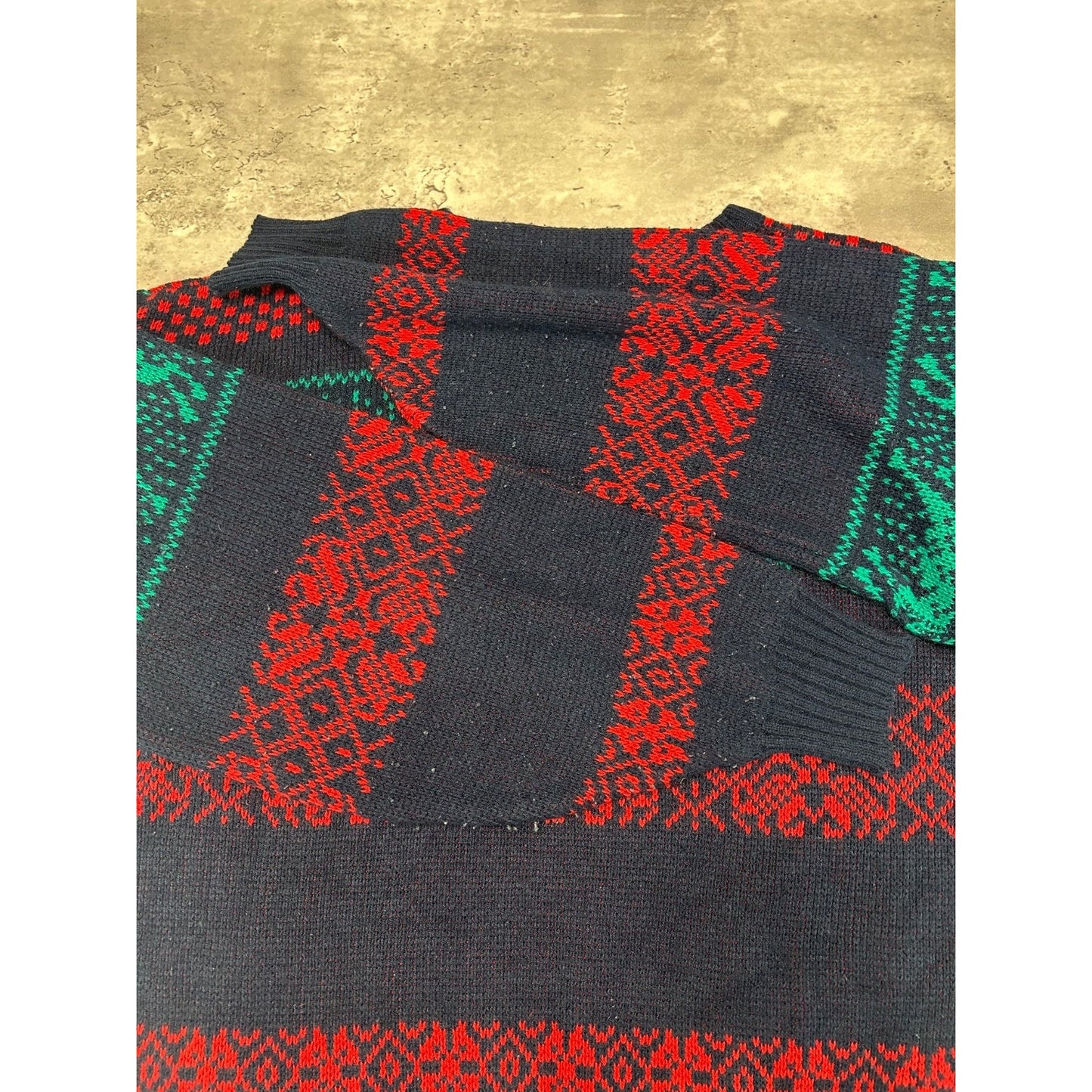 Vintage 90s Code Identification Abstract Striped Reindeer Knit Sweater Sz Large