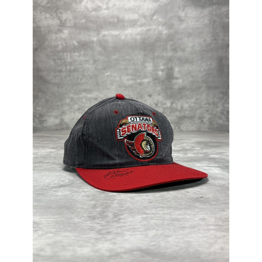 Vintage 90s Ottawa Senators NHL Embroidered Logo Starter Snapback Hat OSFA