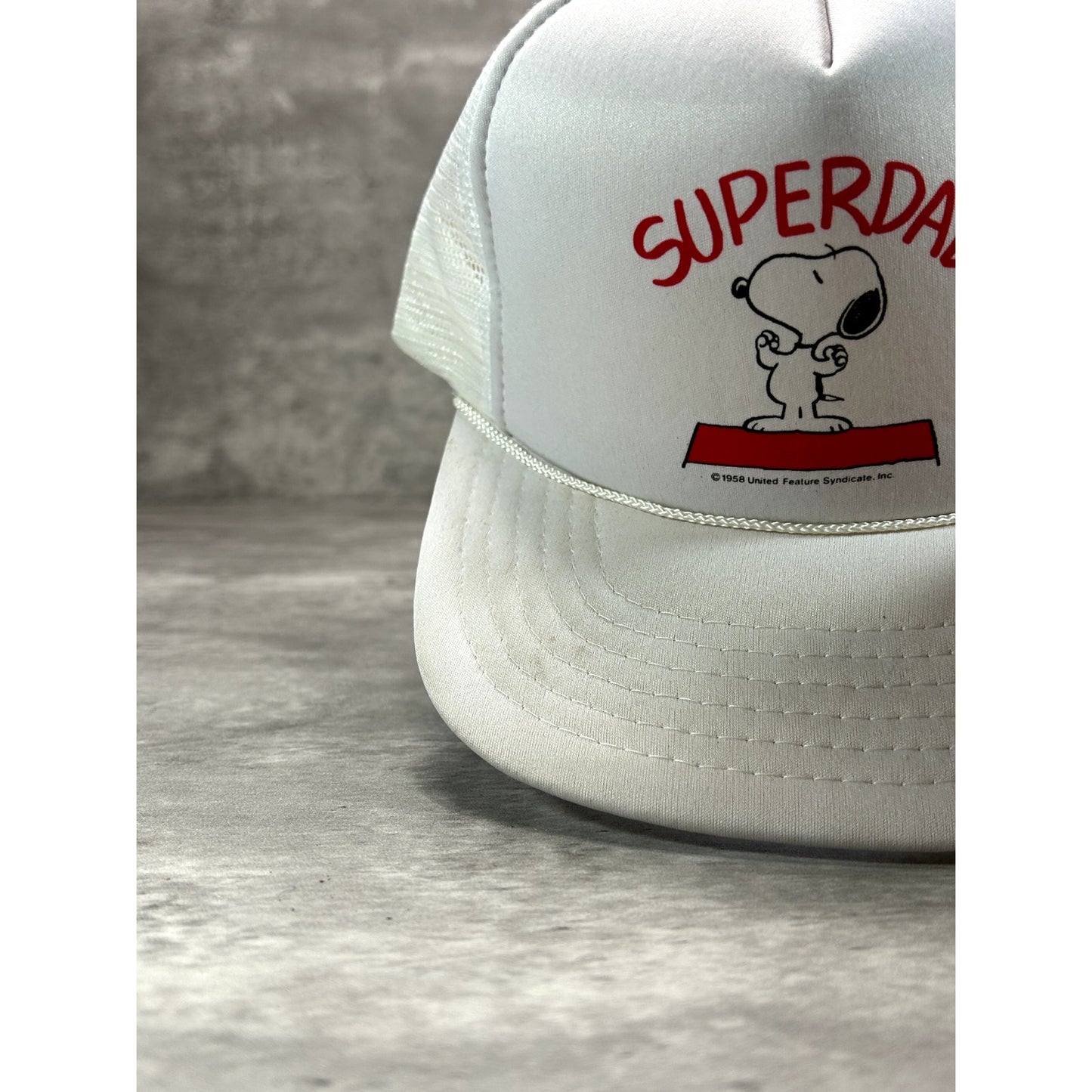 Vintage 80s/90s Snoopy Peanuts Super Dad Graphic Trucker Snapback Hat OSFA