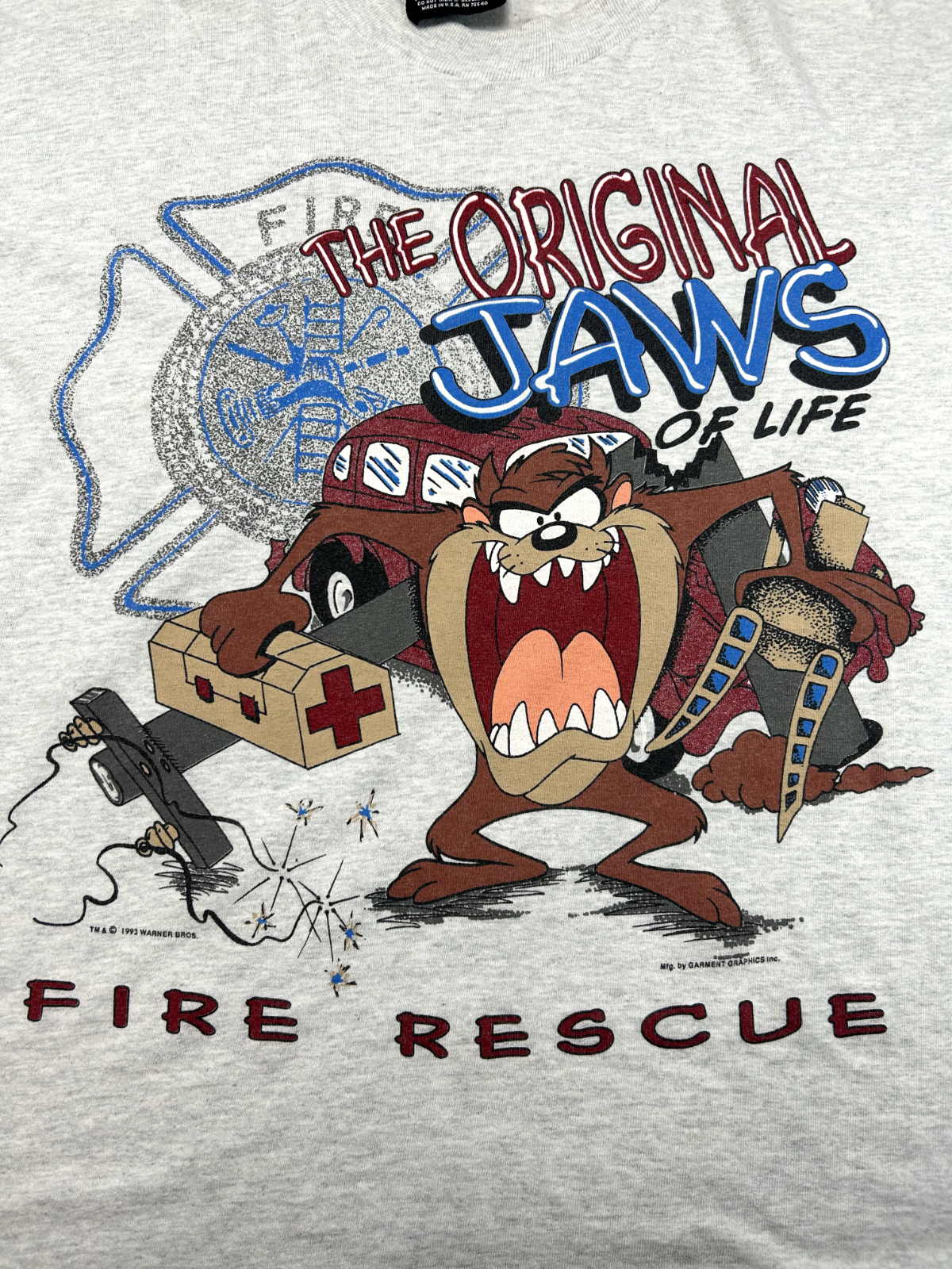 Vintage 1993 Looney Tunes Taz Jaws Of Life Fire Rescue Graphic T-Shirt Sz XL 90s