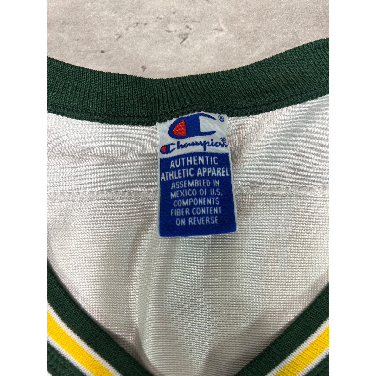 Vintage 90s Brett Favre #4 Green Bay Packers NFL Champion Football Jersey Size L