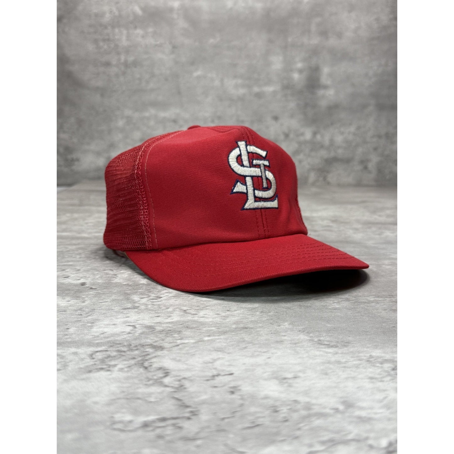 Vintage 90s St Louis Cardinals MLB Embroidered Logo Trucker Snapback Hat Sz M/L