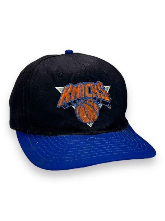 Vintage 90s New York Knicks NBA Embroidered Logo Snapback Hat OSFA Black