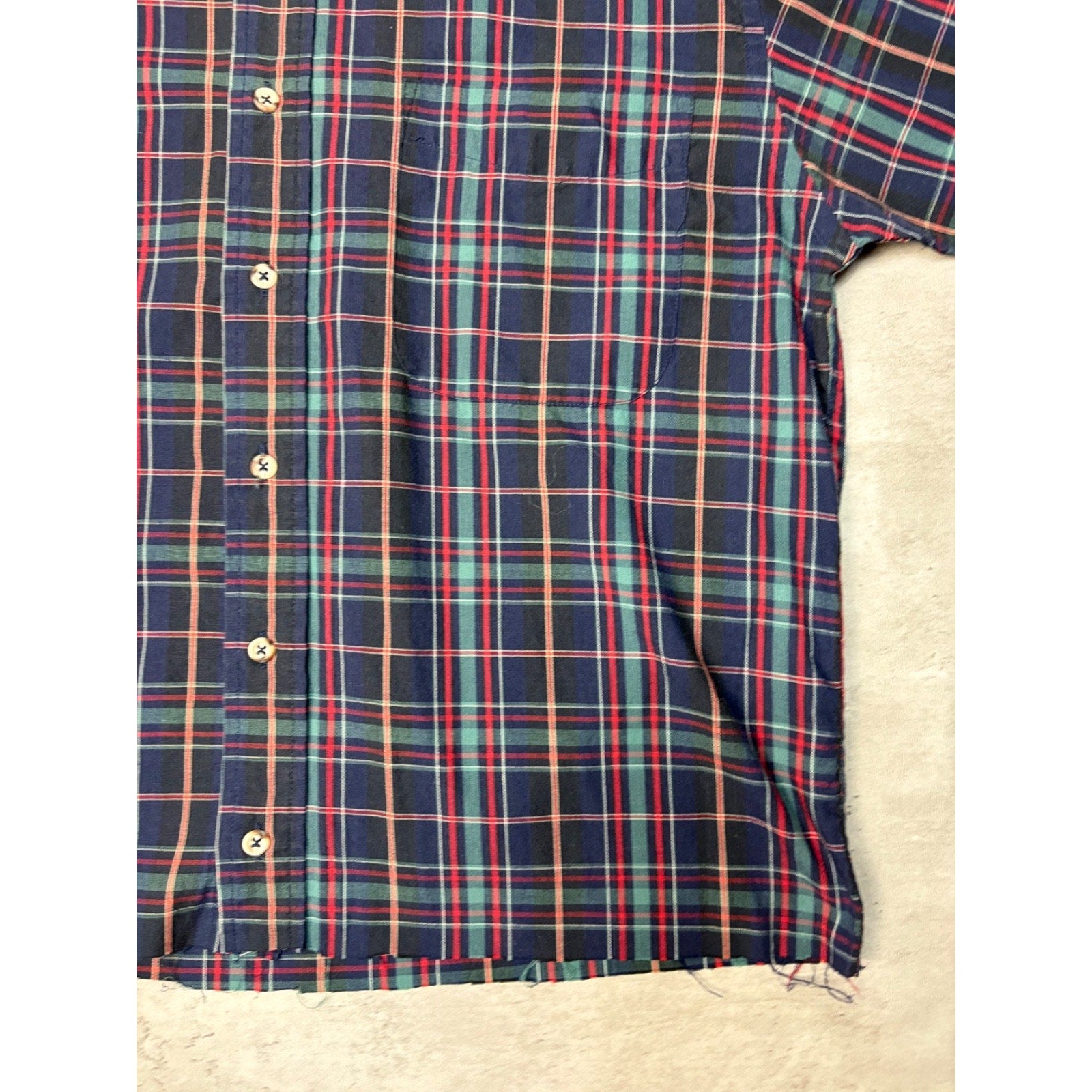 Vintage Eddie Bauer Plaid Cropped Single Pocket Button Up Shirt Size Medium