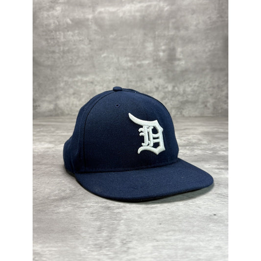 Detroit Tigers MLB Embroidered Logo Baseball Fitted Hat 7 3/8 Blue