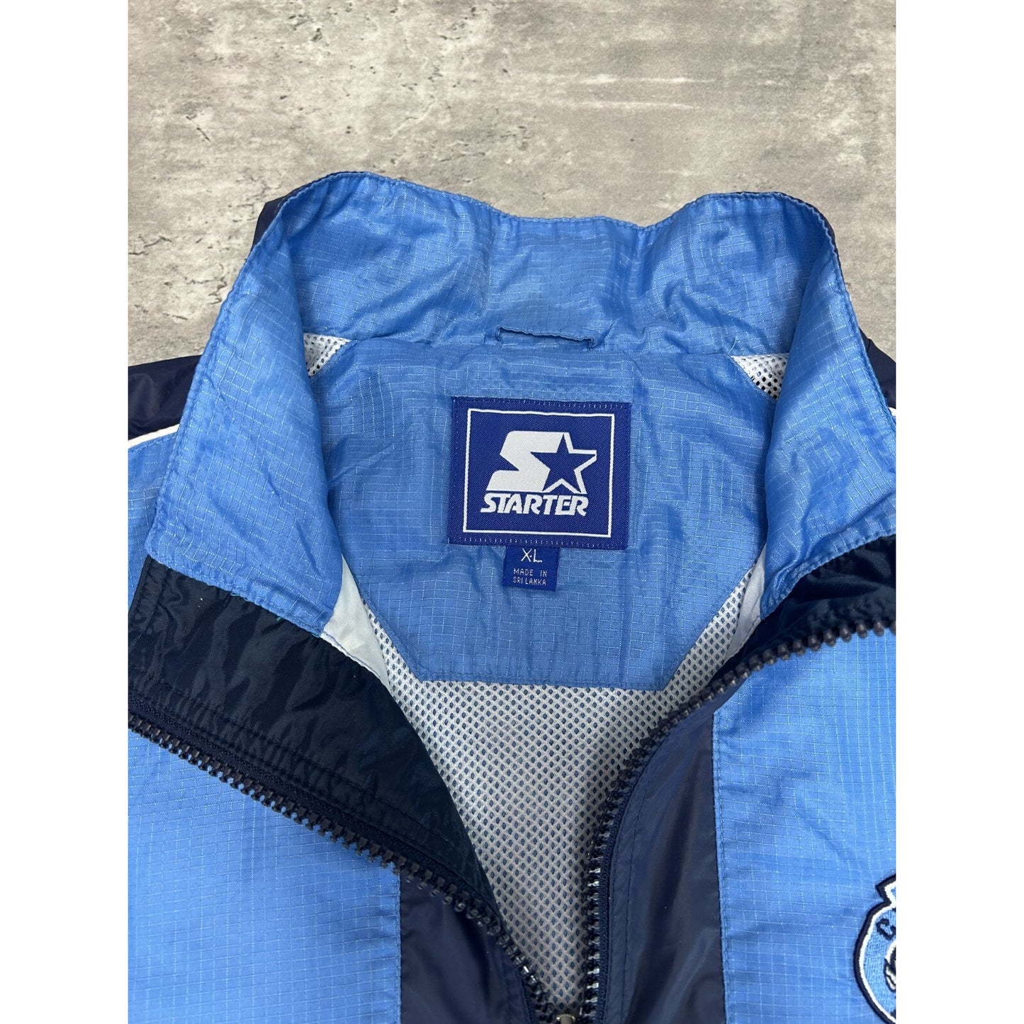 Vintage 90s UNC Tarheels NCAA Embroidered Starter Nylon Windbreaker Jacket Sz XL