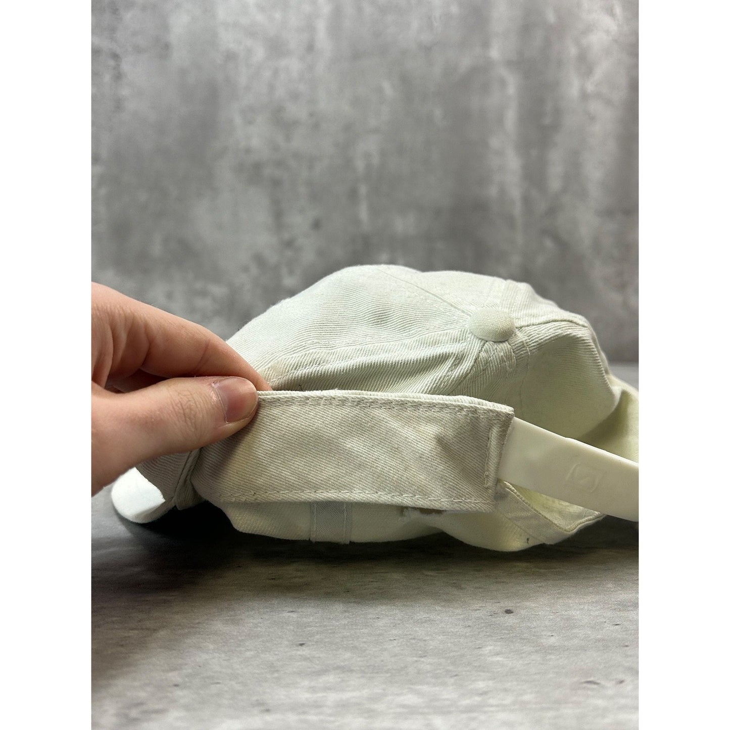 Vintage 90s Los Angeles Dodgers MLB Embroidered Spellout Snapback Hat OSFA