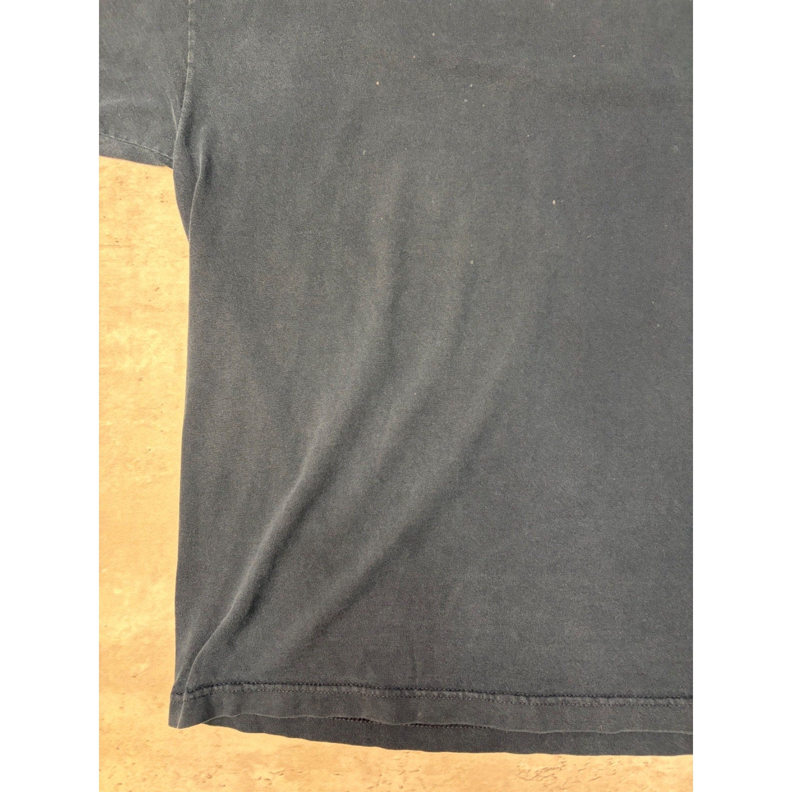 Vintage Hard Rock Cafe Niagara Falls Guitar Destination Graphic T-Shirt Size 2XL