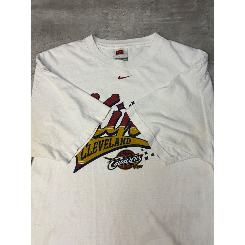 Lebron James King Cleveland Cavaliers NBA Script Graphic T-Shirt Size Large